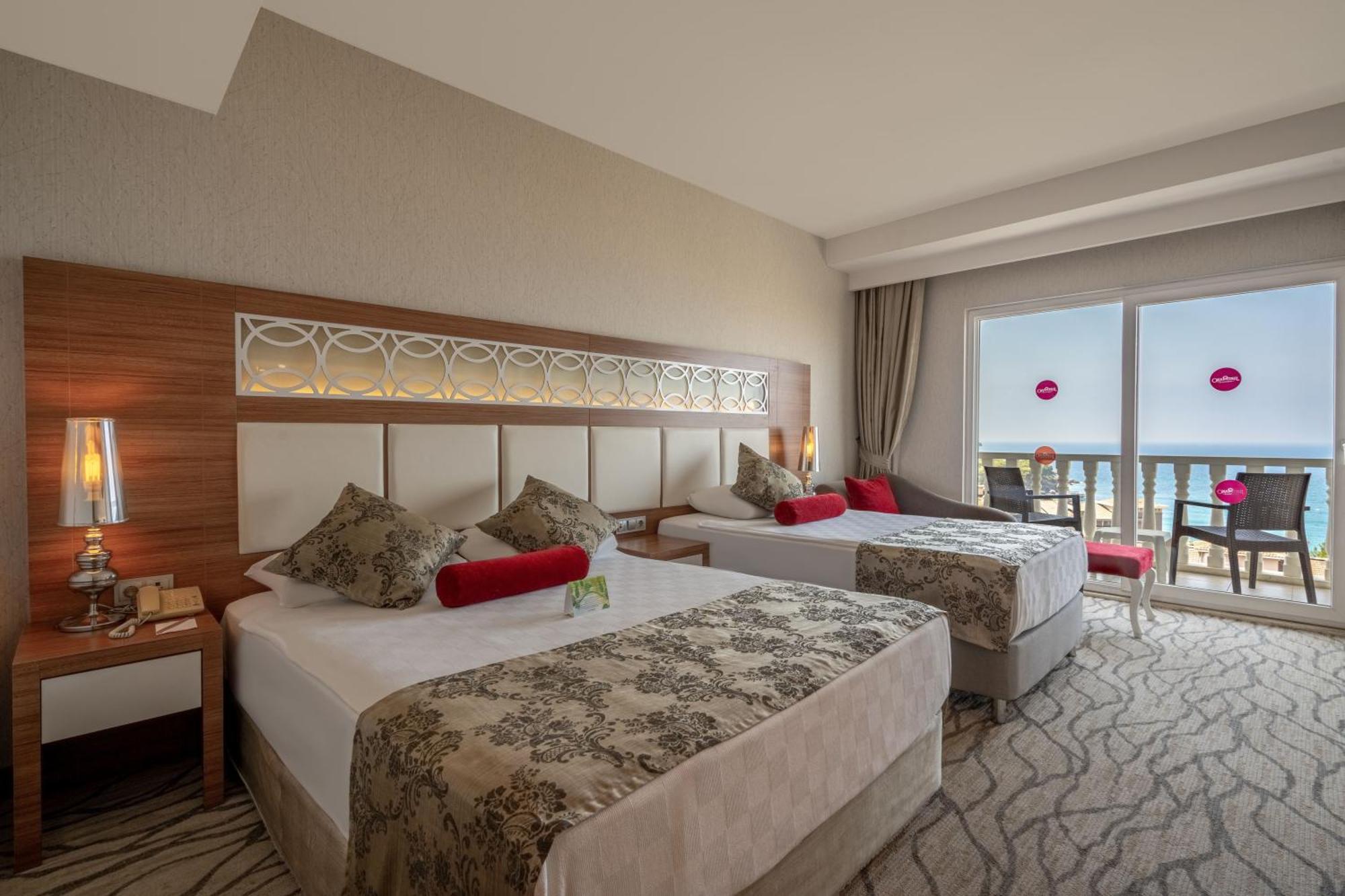 Justiniano Theodora Resort Okurcalar Rum bild